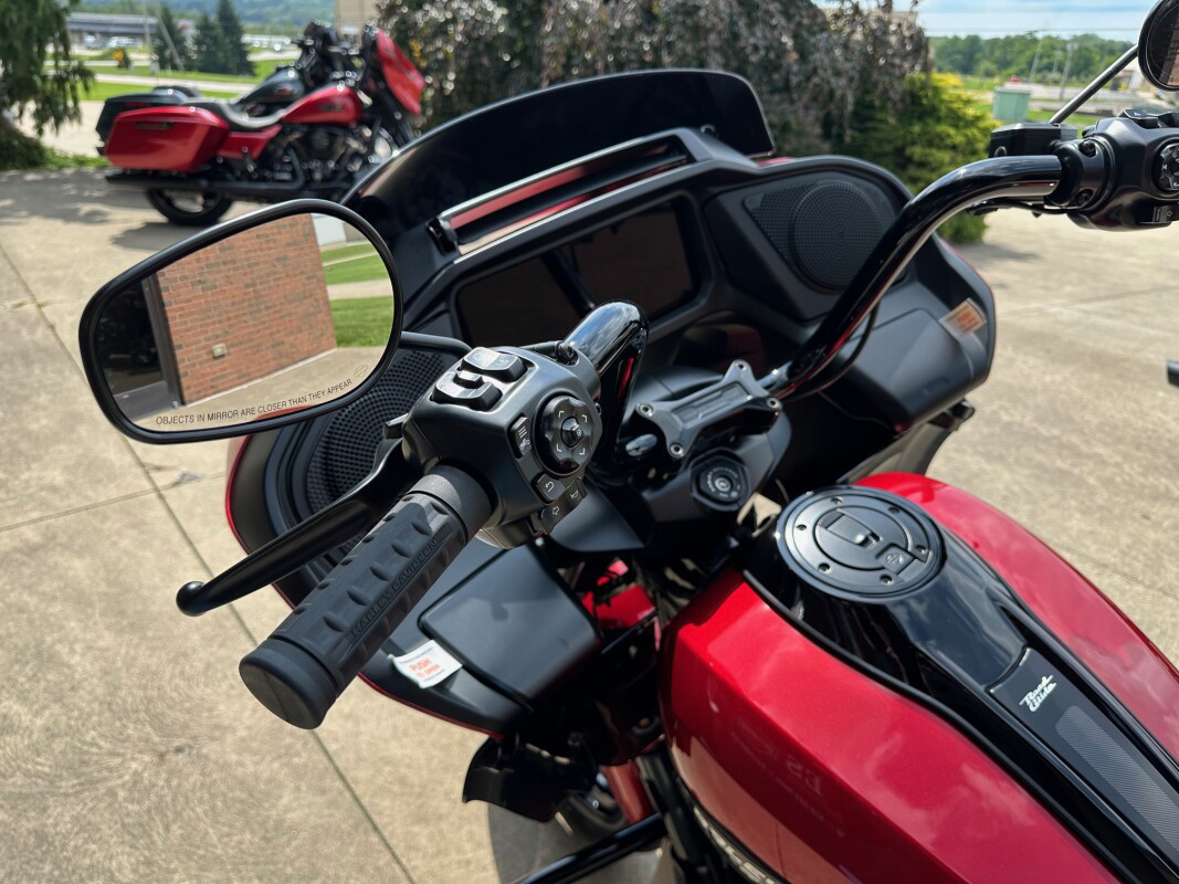 Road Glide®