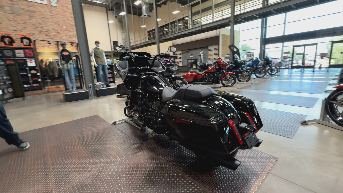 Road Glide®