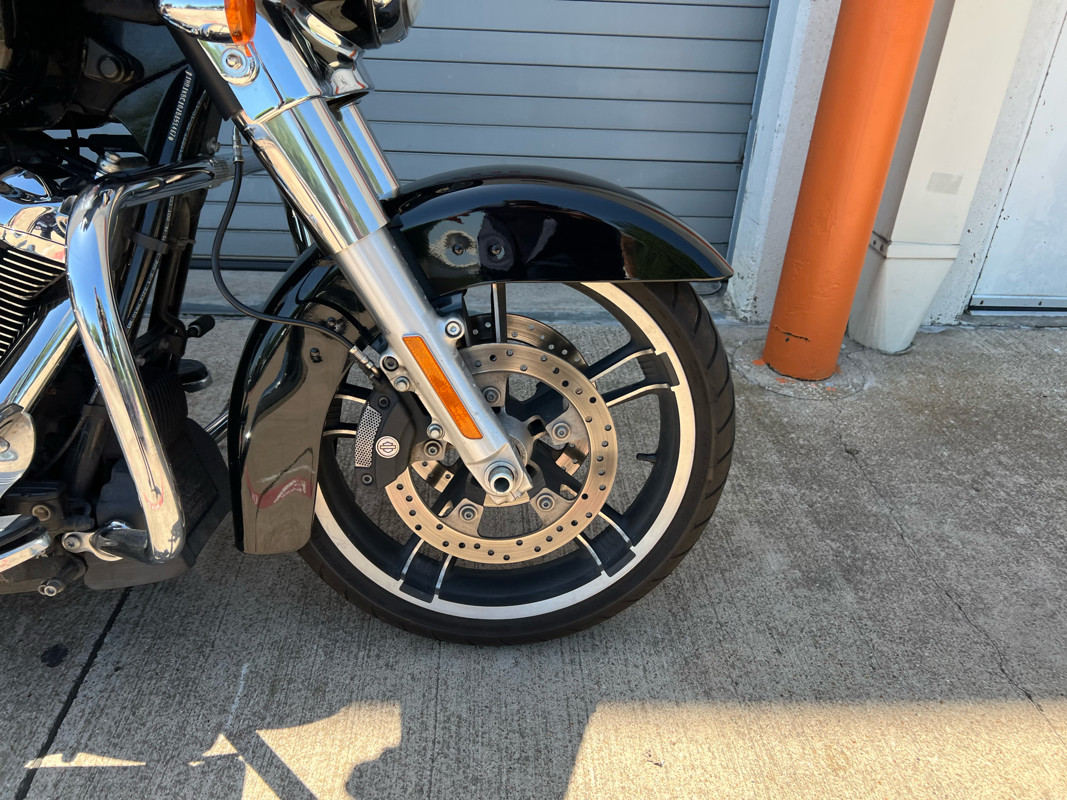 Street Glide®