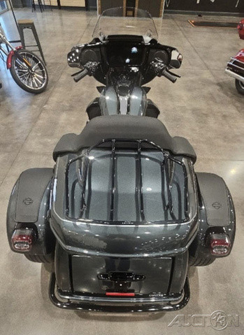Street Glide® 3 Limited