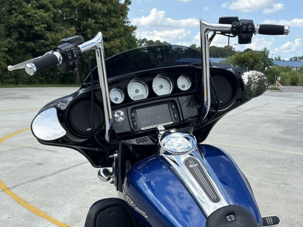 Street Glide® Special