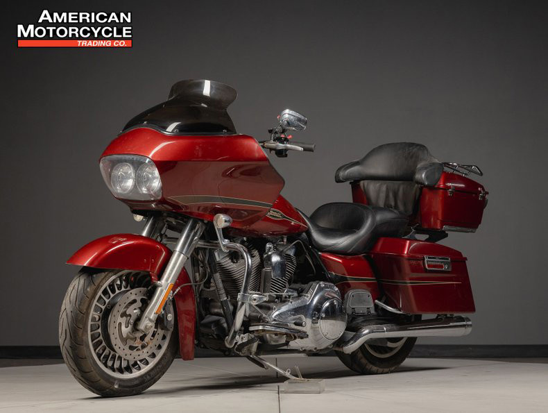 Road Glide®