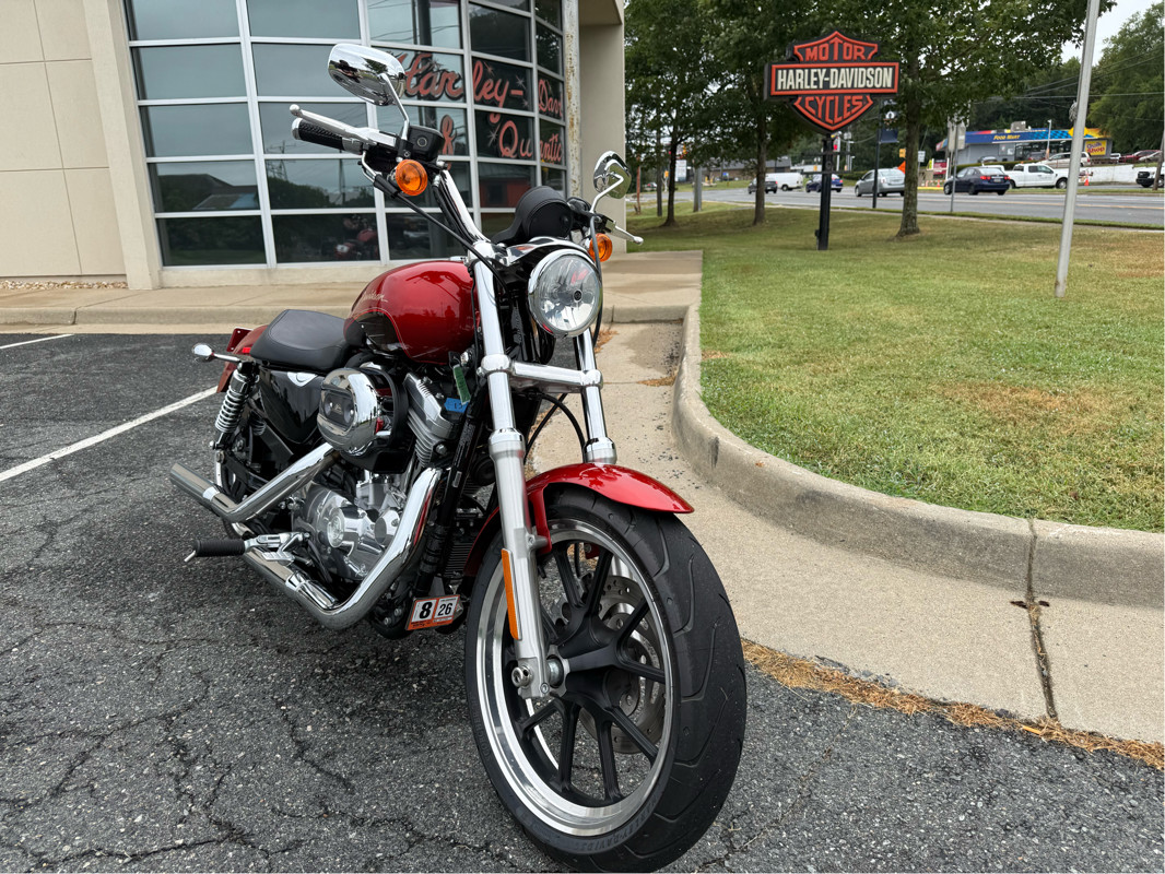 Sportster® 883 Superlow®