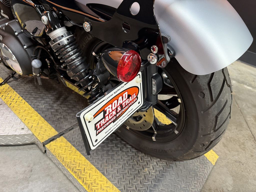 Iron 883®