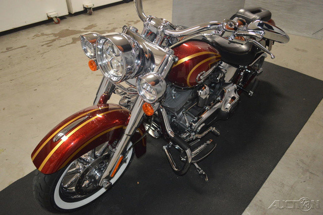 CVO® Softail® Deluxe