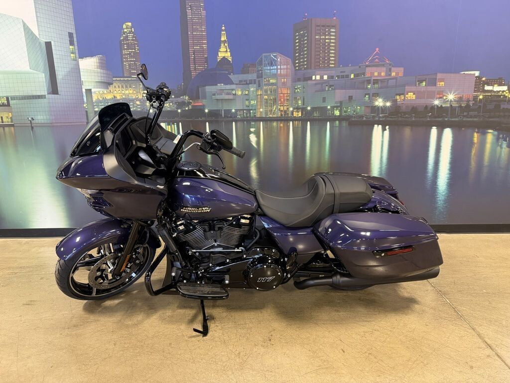 Road Glide®