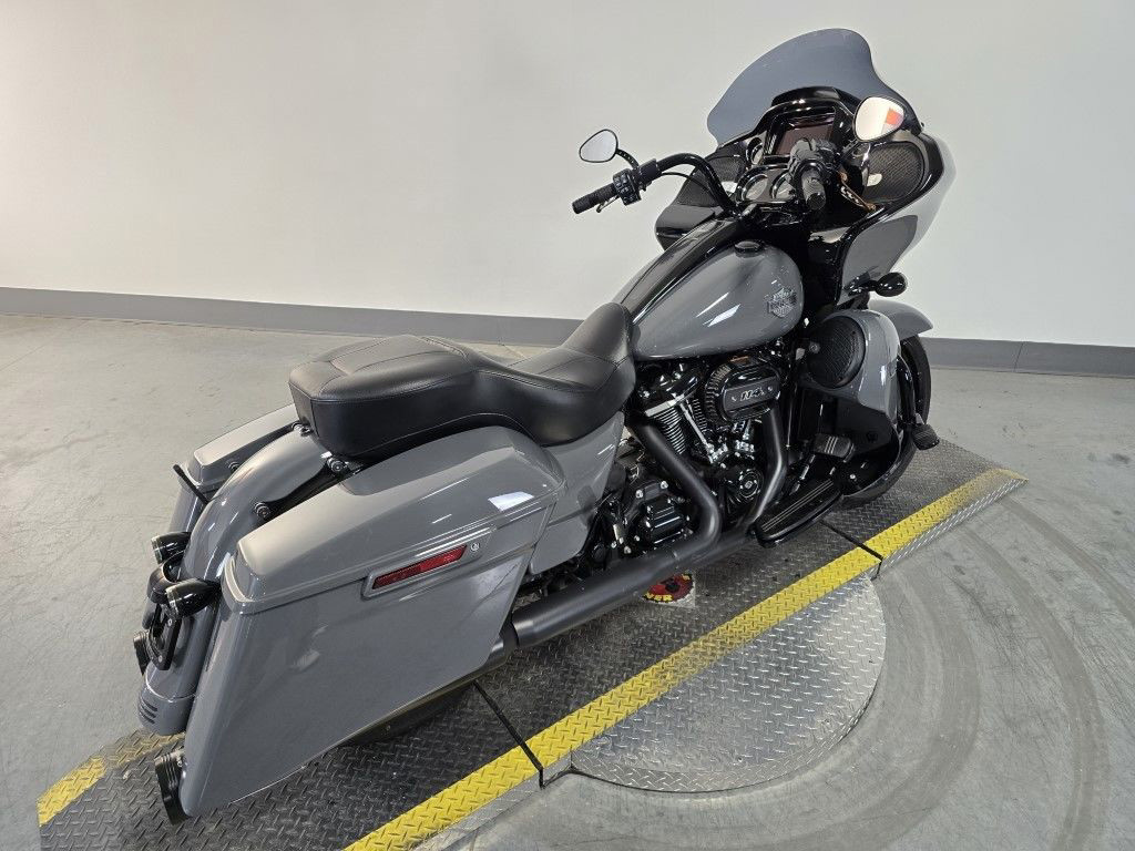 Road Glide® Special