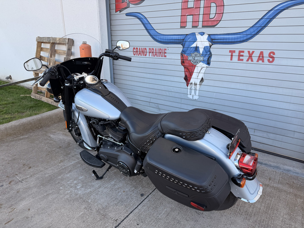 Heritage Classic 114