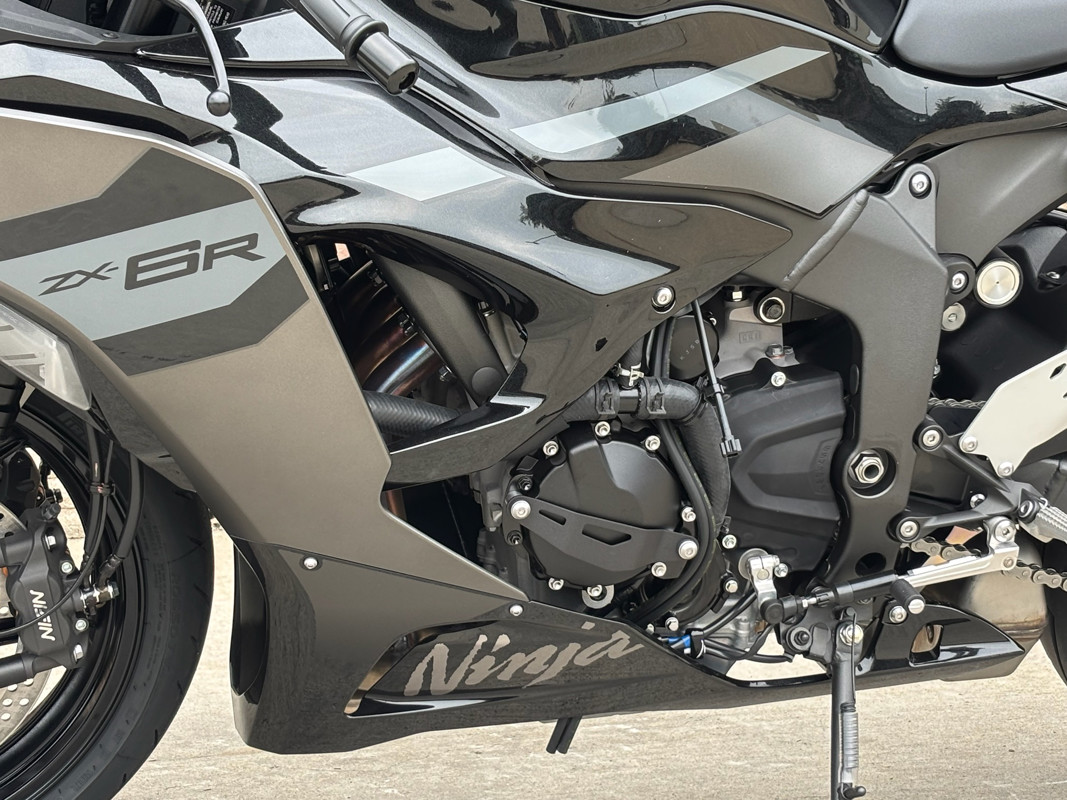 Ninja ZX-6R