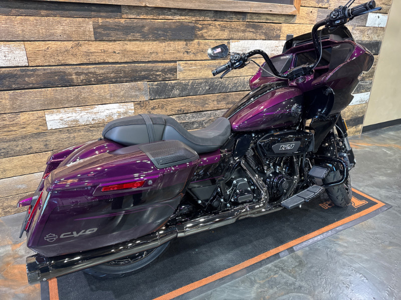 CVO® Road Glide®
