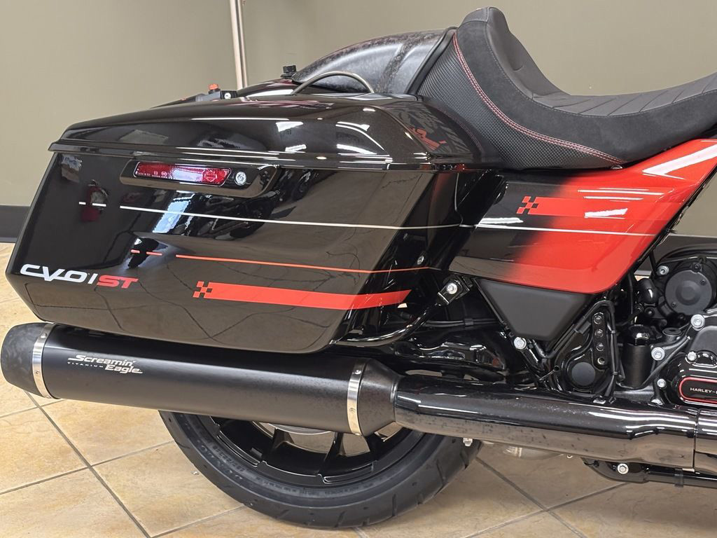 CVO® Road Glide® ST