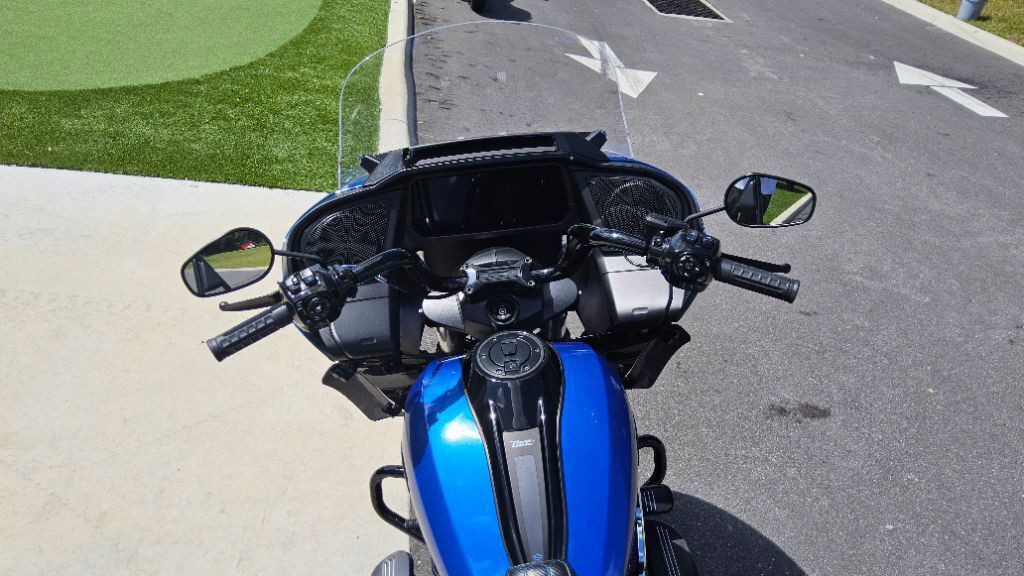 Road Glide®