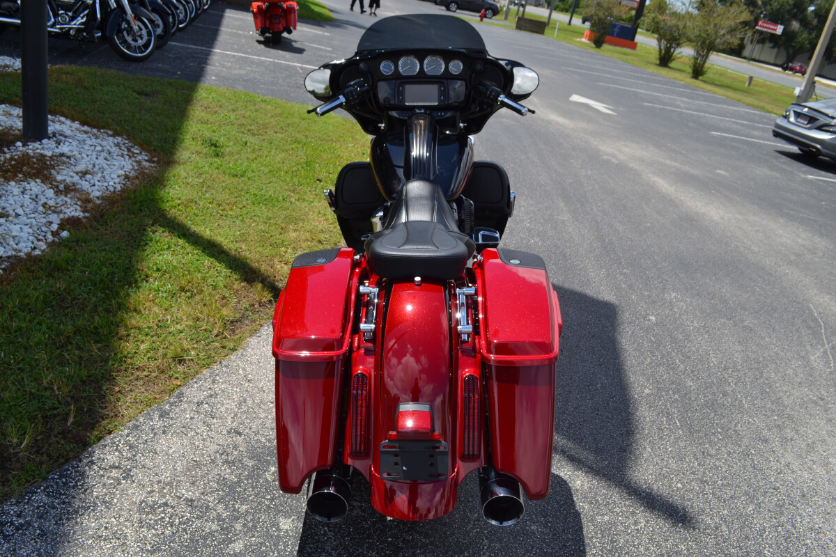 CVO® Street Glide®