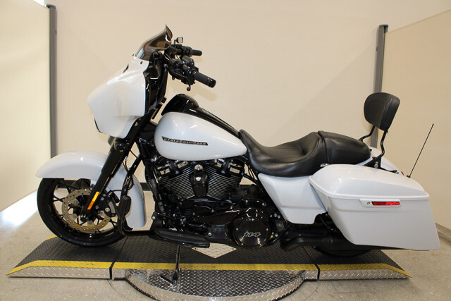 Street Glide® Special