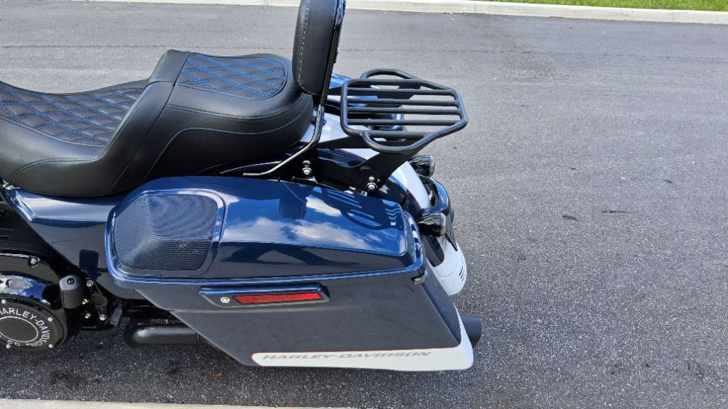 Road Glide®