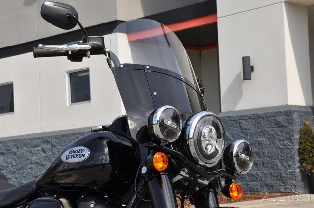 Heritage Classic 114