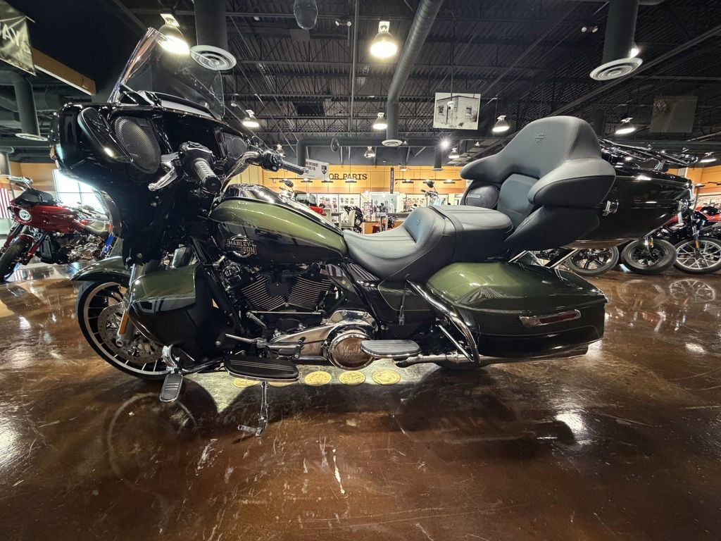 Street Glide® Limited