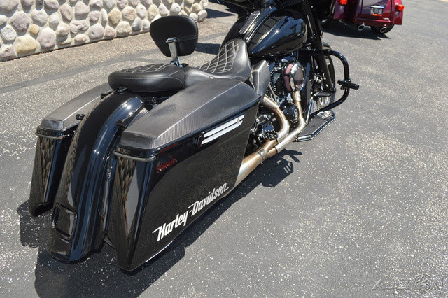 Street Glide® Special