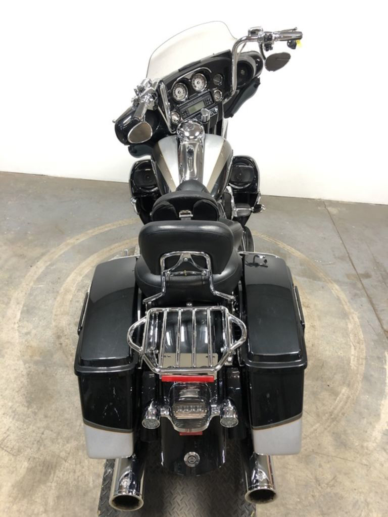 CVO® Ultra Classic® Electra Glide®
