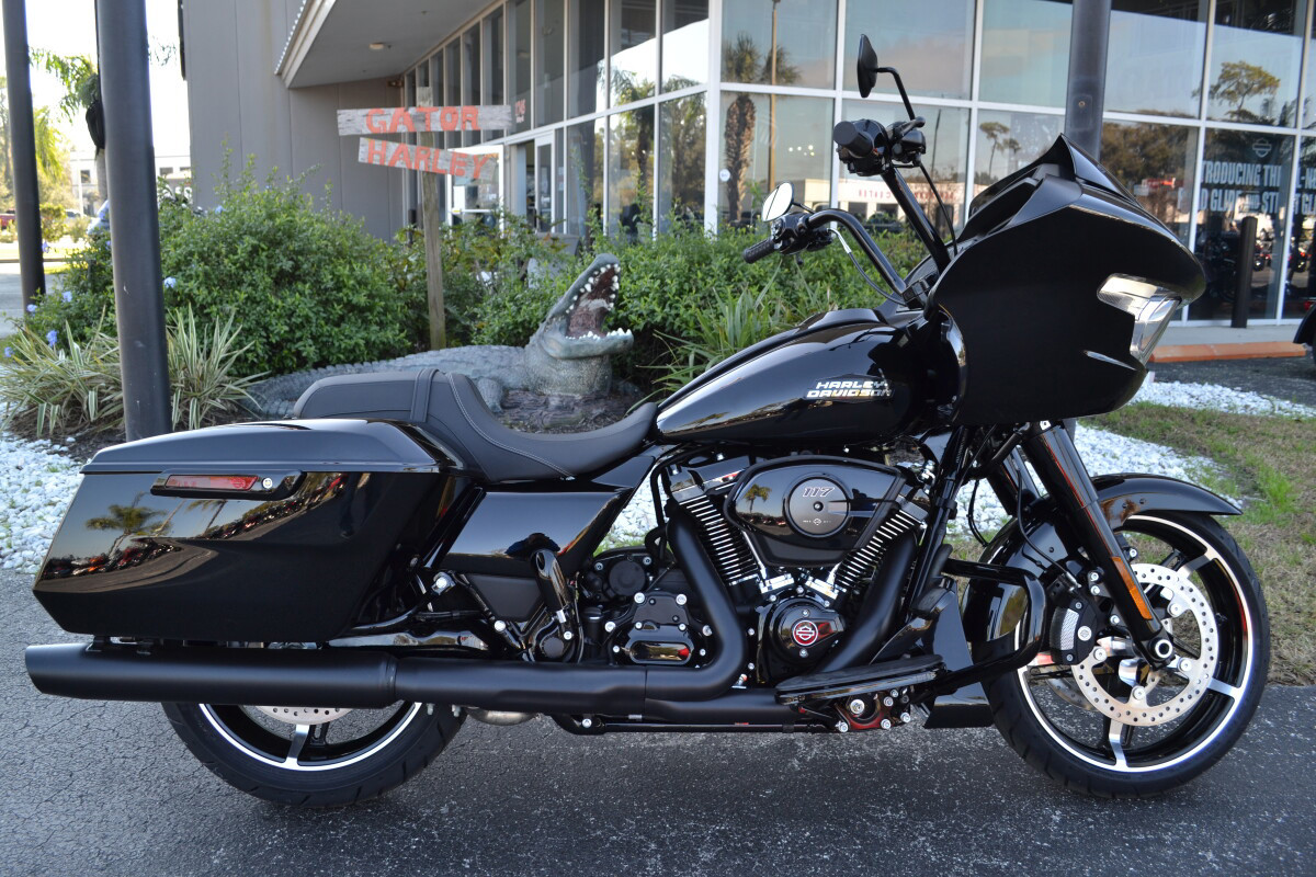 Road Glide®
