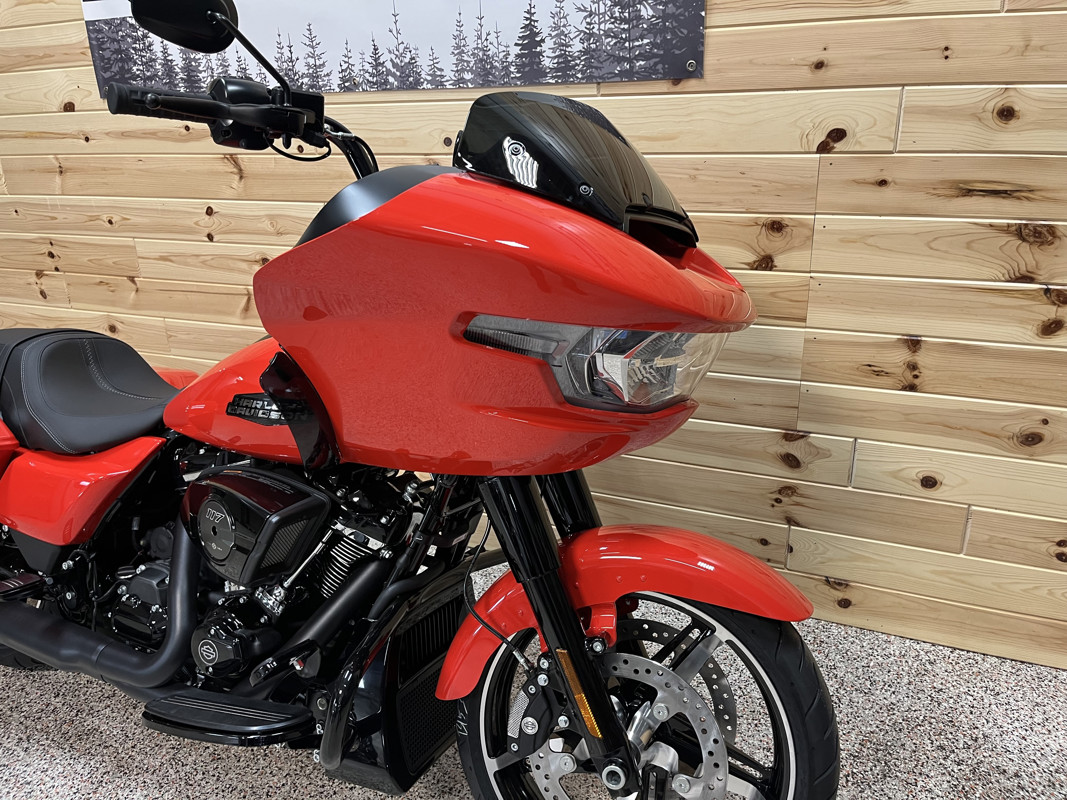 Road Glide®