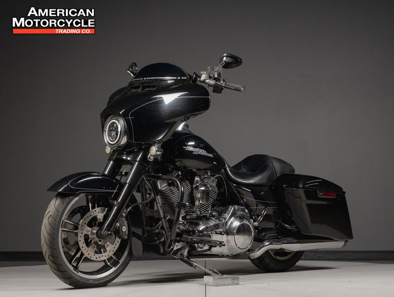 Street Glide® Special
