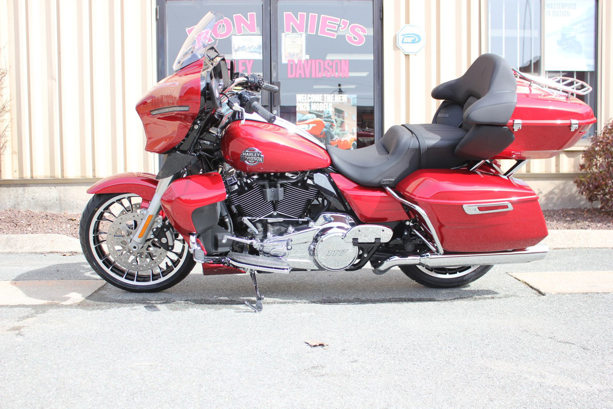 Street Glide® Limited
