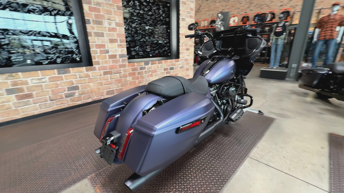 Road Glide®