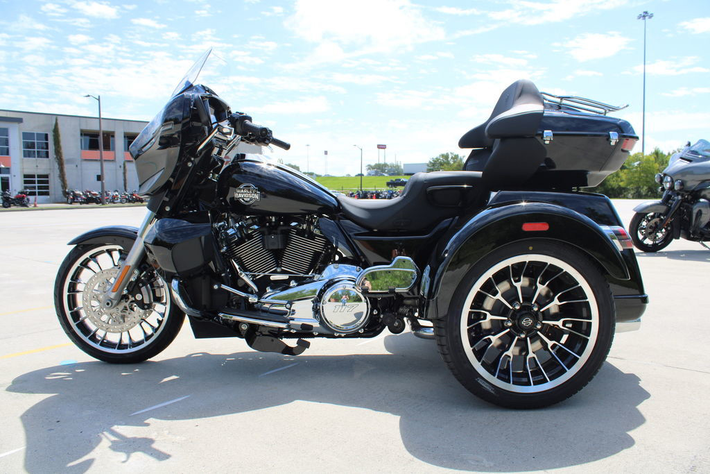 Street Glide® 3 Limited