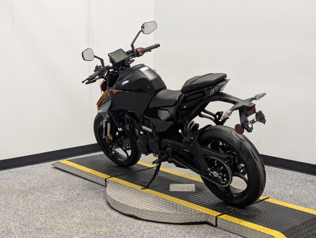 250 Duke