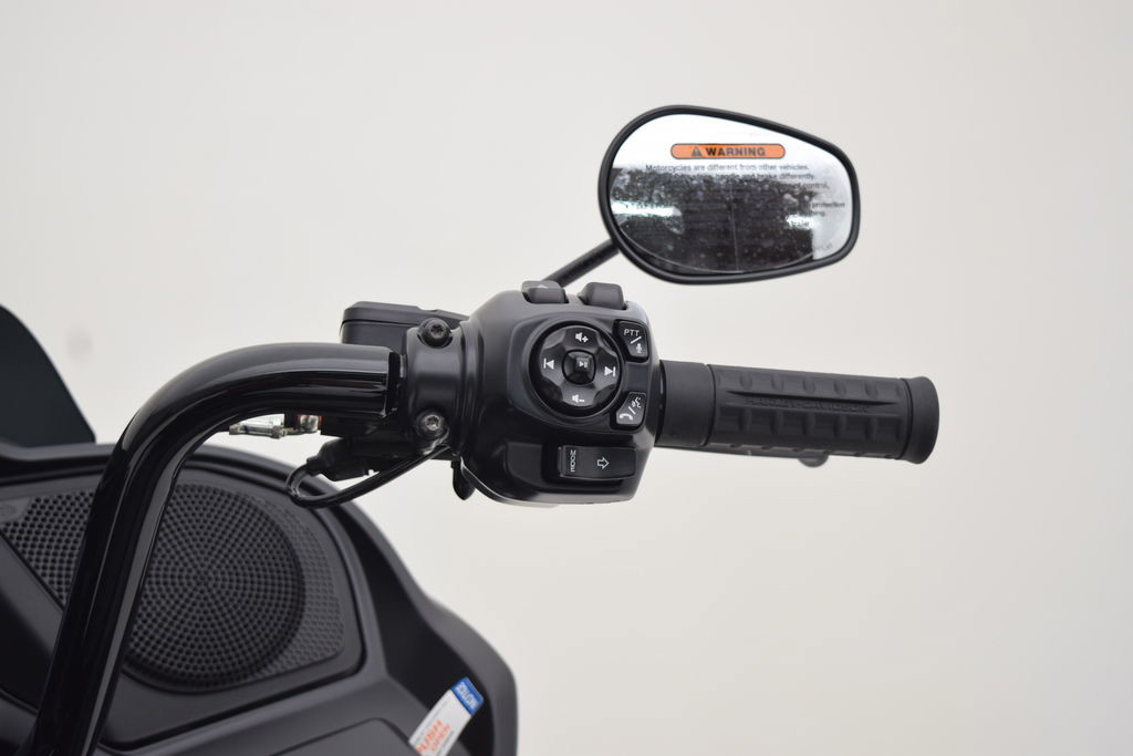 Road Glide®