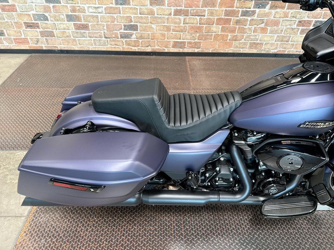 Road Glide®