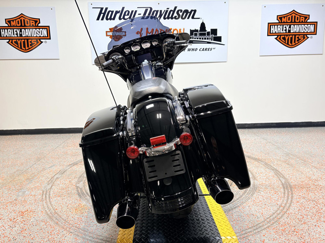 Street Glide® Special
