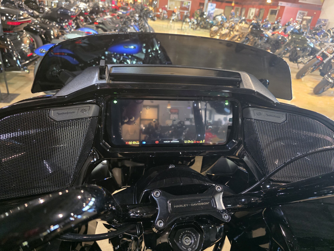 Road Glide® 3