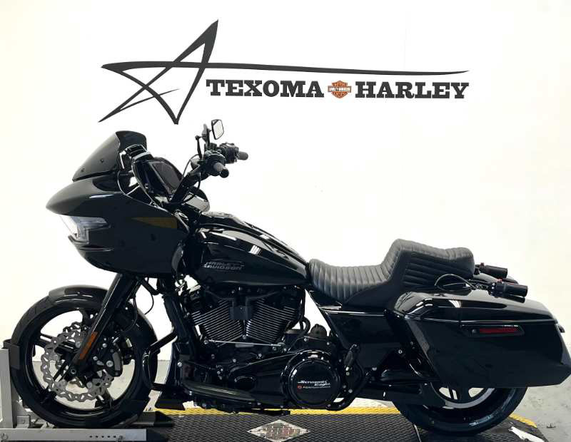Road Glide®