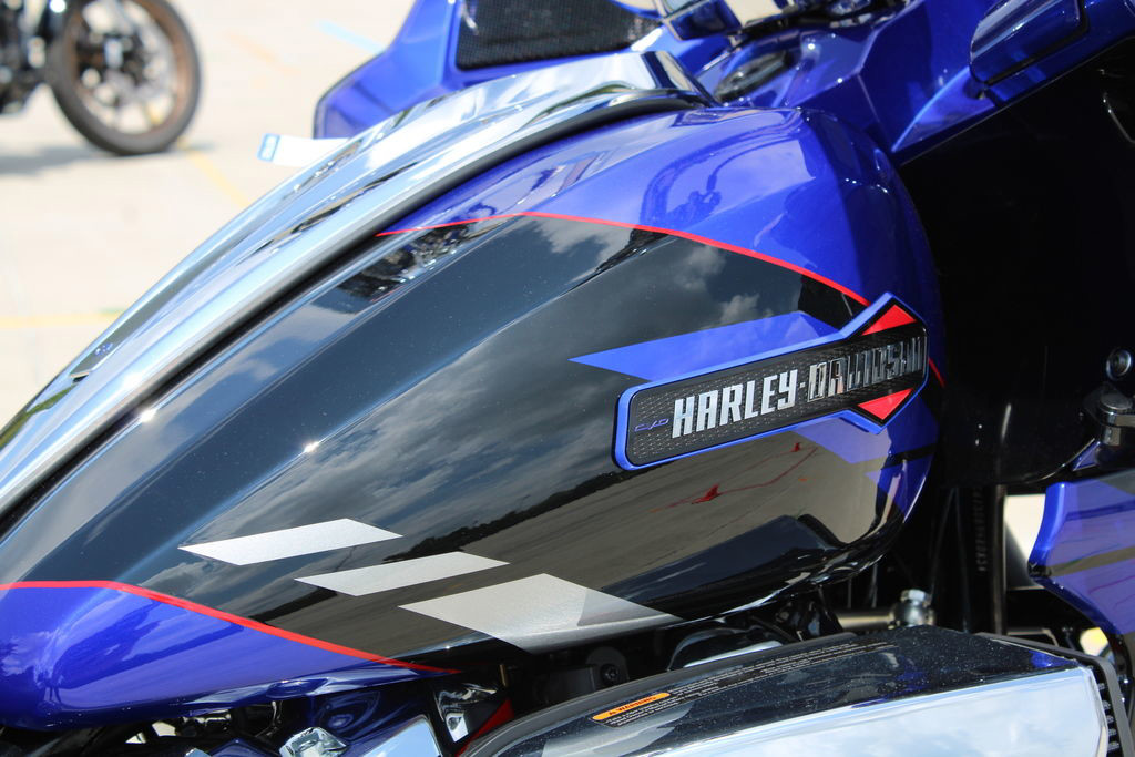 CVO® Road Glide®