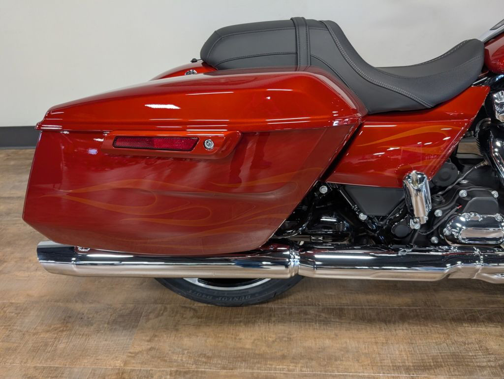 Road Glide®