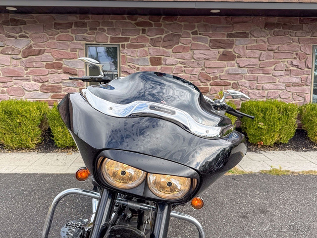 Road Glide® Custom