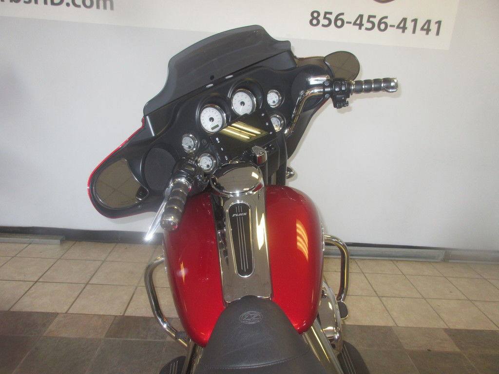 Street Glide®