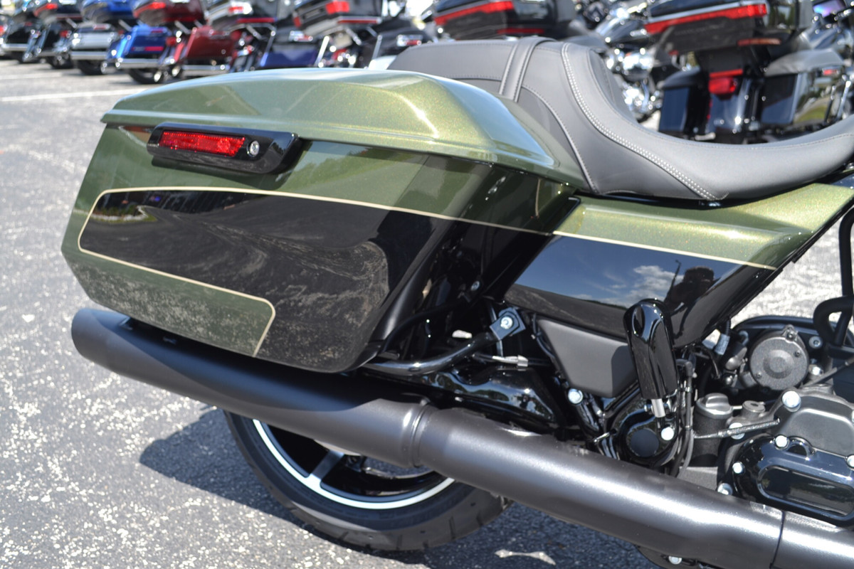 Street Glide®