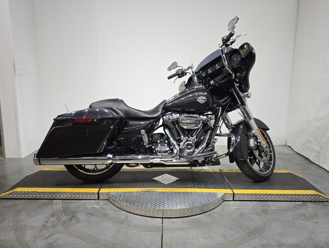 Street Glide® Special