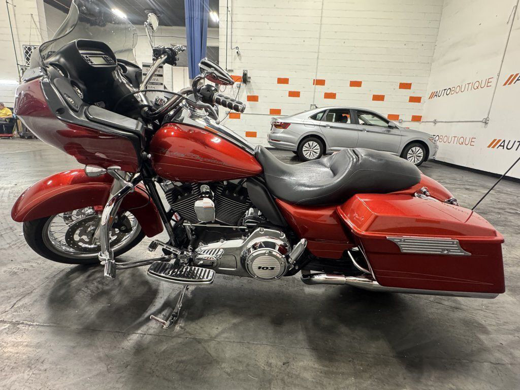 Road Glide® Custom