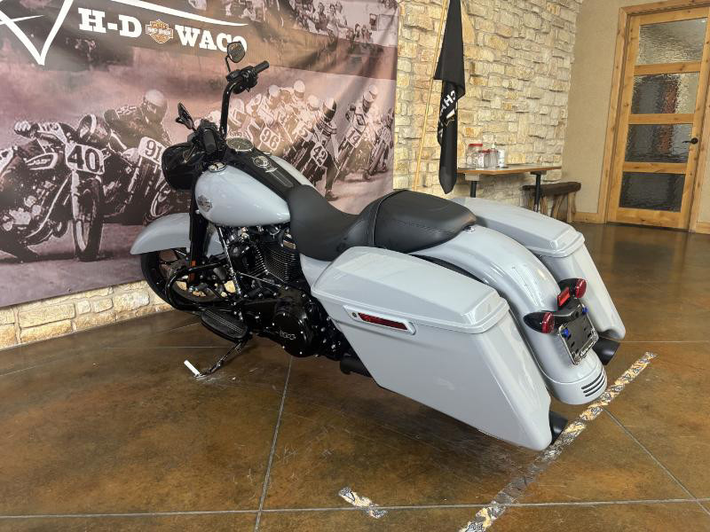 Road King® Special
