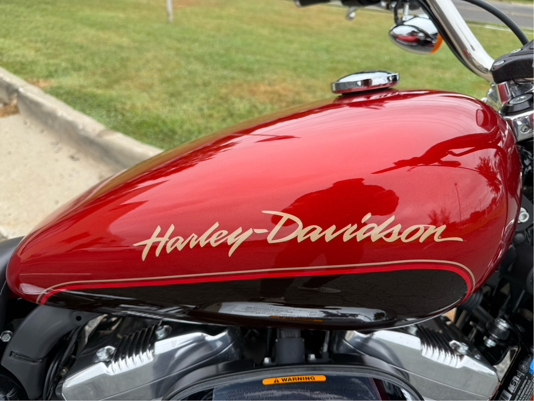 Sportster® 883 Superlow®