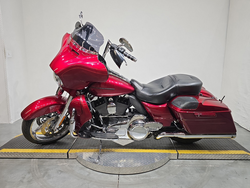Street Glide® Special