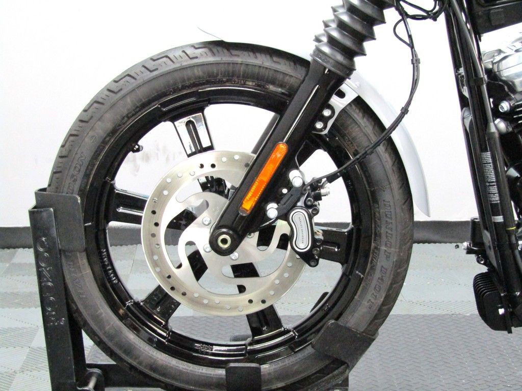Street Bob®