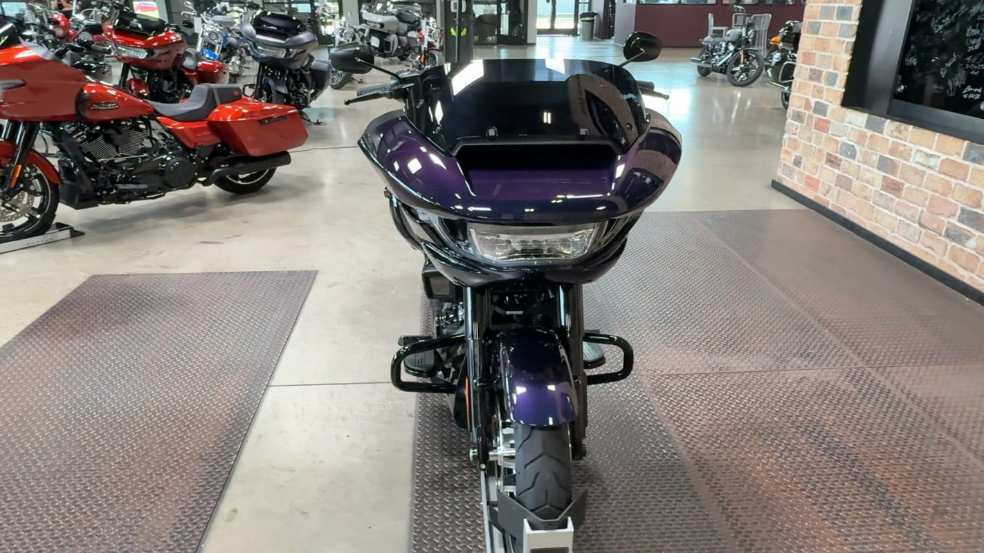 Road Glide®