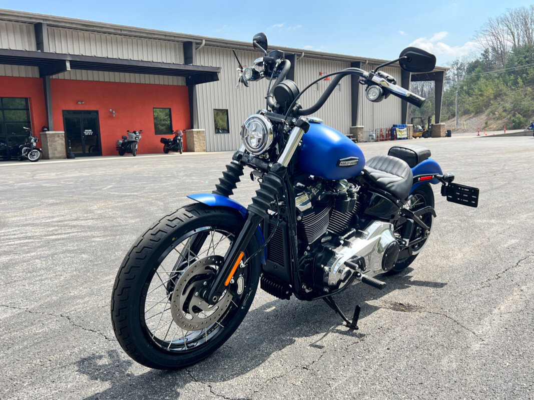 Street Bob®
