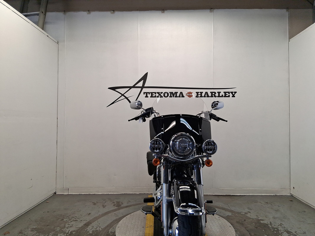 Heritage Classic 114