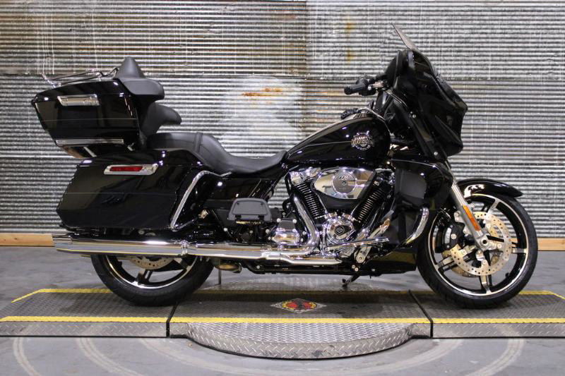 Street Glide® Ultra